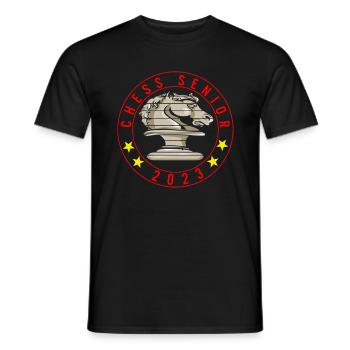 Chess Senior 2023 T-Shirt - Männer T-Shirt - Schwarz - Vorne - AI Model Male 178 light (178cm)