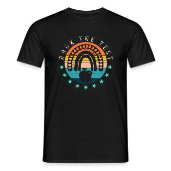 Rock The Test Shirt, Final Test Apple Rainbow - T-shirt homme - noir - Devant - AI Model Male 178 light (178cm)