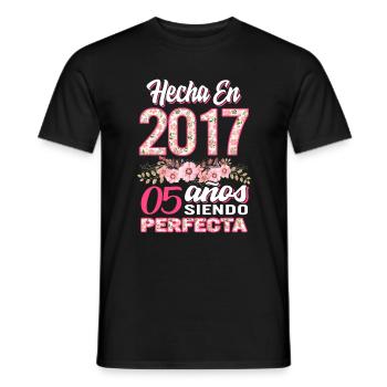 Mujer 05 Cumpleaños Regalo Hecha En 2017, 05 Anos - Men's T-Shirt - black - Front - AI Model Male 178 light (178cm)