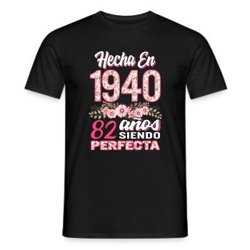 Mujer 82 Cumpleaños Regalo Hecha En 1940, 82 Anos - T-shirt homme - noir - Devant - AI Model Male 178 light (178cm)