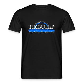 Hüft- und Knie-OP-Shirt, ausgemustert und umgebaut - Männer T-Shirt - Schwarz - Vorne - AI Model Male 178 light (178cm)