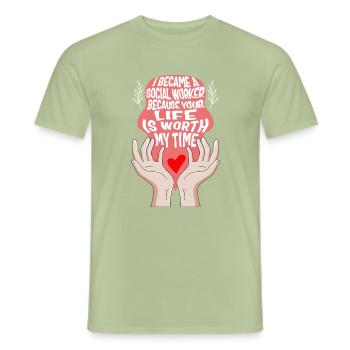 Sozialarbeiter Shirt, ich wurde Sozialarbeiter - Männer T-Shirt - Sage - Vorne - AI Model Male 178 light (178cm)