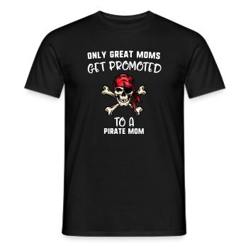 Seules les grandes mamans sont promues à une maman pirate - T-shirt homme - noir - Devant - AI Model Male 178 light (178cm)