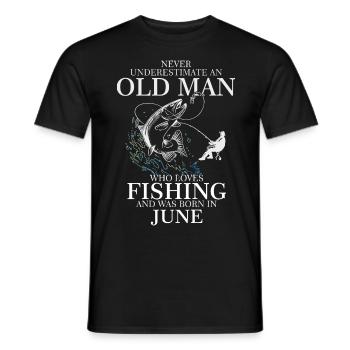 Geburtstag Angler Shirt alter Mann Juni geboren - Männer T-Shirt - Schwarz - Vorne - AI Model Male 178 light (178cm)