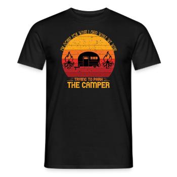 Camping Sprichwort Geschenk Design - Männer T-Shirt - Schwarz - Vorne - AI Model Male 178 light (178cm)
