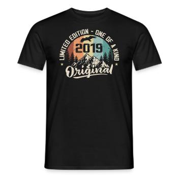2019 Original Vintage Geburtstagsgeschenk 2019 - Männer T-Shirt - Schwarz - Vorne - AI Model Male 178 light (178cm)