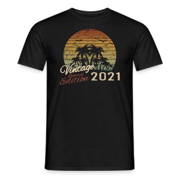 Jahrgang 2021 Geburtstagsgeschenk 2021 Retro 2021 - Männer T-Shirt - Schwarz - Vorne - AI Model Male 178 light (178cm)