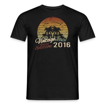 Jahrgang 2016 Geburtstagsgeschenk 2016 Retro 2016 - Männer T-Shirt - Schwarz - Vorne - AI Model Male 178 light (178cm)
