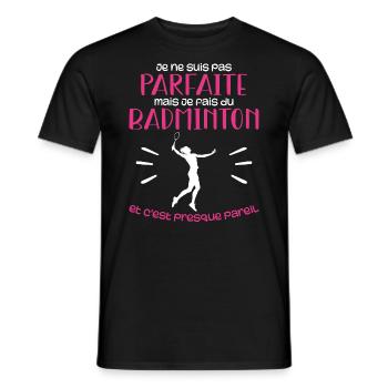 Ich bin nicht perfekt, aber ich spiele Badminton - Männer T-Shirt - Schwarz - Vorne - AI Model Male 178 light (178cm)