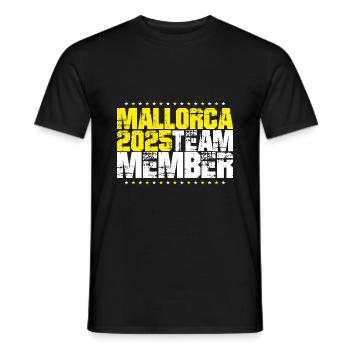 Mallorca 2025 Team - Männer T-Shirt - Schwarz - Vorne - AI Model Male 178 light (178cm)
