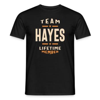Membre à vie de l’équipe Hayes - Nom Hayes - T-shirt homme - noir - Devant - AI Model Male 178 light (178cm)