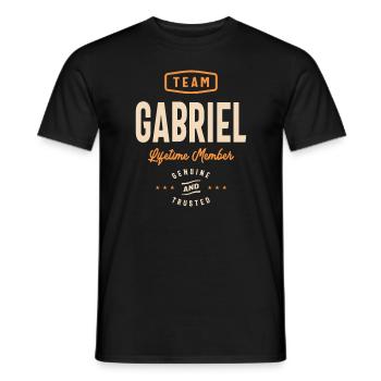 Team Gabriel Mitglied auf Lebenszeit - Name Gabriel - Männer T-Shirt - Schwarz - Vorne - AI Model Male 178 light (178cm)