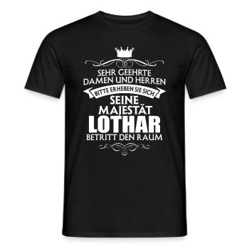LOTHAR - Majestät - Männer T-Shirt - Schwarz - Vorne - AI Model Male 178 light (178cm)