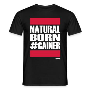 NATURAL BORN GAINER - Männer T-Shirt - Schwarz - Vorne - AI Model Male 178 light (178cm)