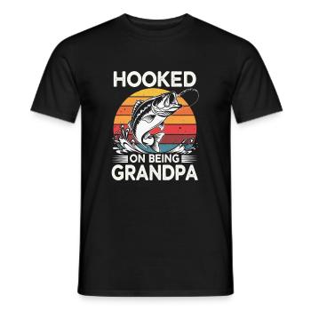 Vintage Rétro Accro À Être Grand-Père - T-shirt homme - noir - Devant - AI Model Male 178 light (178cm)