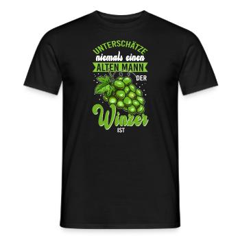 Winzer Alter Mann Weinberg Weinbau - Männer T-Shirt - Schwarz - Vorne - AI Model Male 178 light (178cm)