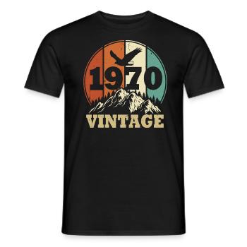 Jahrgang 1970 - Männer T-Shirt - Schwarz - Vorne - AI Model Male 178 light (178cm)