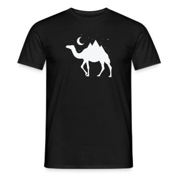 Kamel mit Bergen als Höcker bei Nacht - Männer T-Shirt - Schwarz - Vorne - AI Model Male 178 light (178cm)