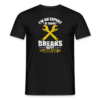 Je suis un expert pour prendre des pauses Fête du Travail - T-shirt homme - noir - Devant - AI Model Male 178 light (178cm)