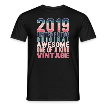 Edition limitée depuis 2019 Anniversaire Millésime 2019 - T-shirt homme - noir - Devant - AI Model Male 178 light (178cm)