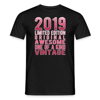 Edition limitée depuis 2019 Anniversaire Millésime 2019 - T-shirt homme - noir - Devant - AI Model Male 178 light (178cm)