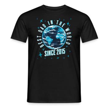 Bester Papa der Welt seit 2015 Vatertag - Männer T-Shirt - Schwarz - Vorne - AI Model Male 178 light (178cm)