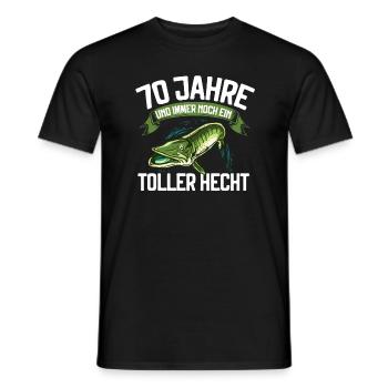 70 Jahre und immer noch ein toller Hecht Angler - Männer T-Shirt - Schwarz - Vorne - AI Model Male 178 light (178cm)