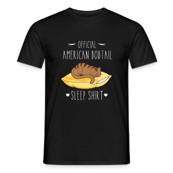 Schlafshirt: Schlafende American Bobtail Katze - Männer T-Shirt - Schwarz - Vorne - AI Model Male 178 light (178cm)