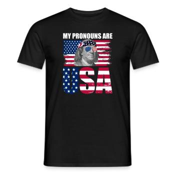 Meine Pronomen sind USA Franklin Patriotic 4. Juli - Männer T-Shirt - Schwarz - Vorne - AI Model Male 178 light (178cm)