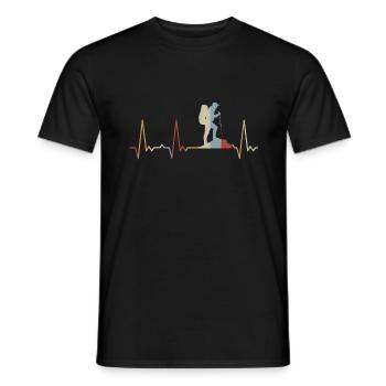 Herzschlag Wandern - Männer T-Shirt - Schwarz - Vorne - AI Model Male 178 light (178cm)