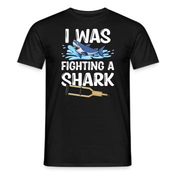 Gebrochenes Bein Spruch - Fraktur Gipsbein - Männer T-Shirt - Schwarz - Vorne - AI Model Male 178 light (178cm)