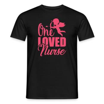 KRANKENSCHWESTER One Loved Nurse - Männer T-Shirt - Schwarz - Vorne - AI Model Male 178 light (178cm)