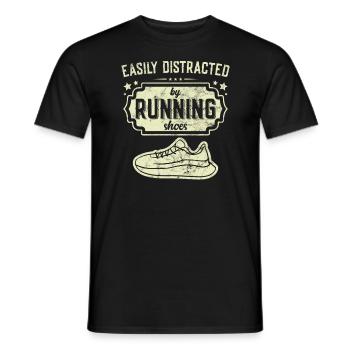 Abgelenkt durch Laufschuhe - Läufer Laufen Runner - Männer T-Shirt - Schwarz - Vorne - AI Model Male 178 light (178cm)
