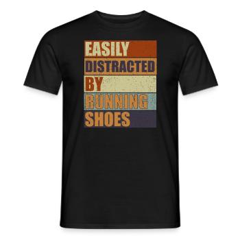 Abgelenkt durch Laufschuhe - Läufer Laufen Runner - Männer T-Shirt - Schwarz - Vorne - AI Model Male 178 light (178cm)