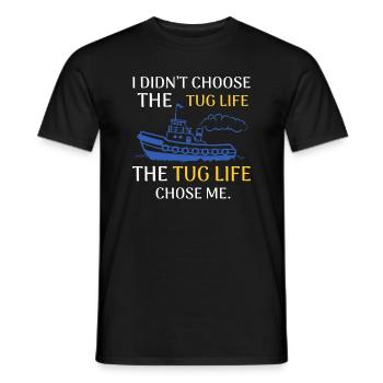 Schlepper Leben Schlepper Lustiges Bootfahren ZitatProfessiontug - Männer T-Shirt - Schwarz - Vorne - AI Model Male 178 light (178cm)