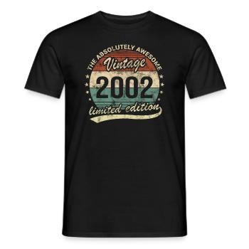 Awesome Since Vintage 2002 Retro Geburtstag Design - Männer T-Shirt - Schwarz - Vorne - AI Model Male 178 light (178cm)