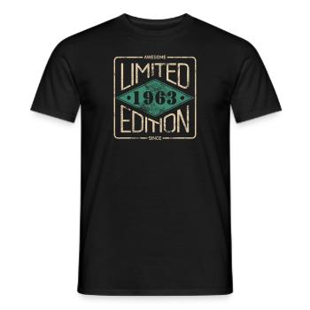 Awesome Since 1963 Retro Vintage Design - Männer T-Shirt - Schwarz - Vorne - AI Model Male 178 light (178cm)