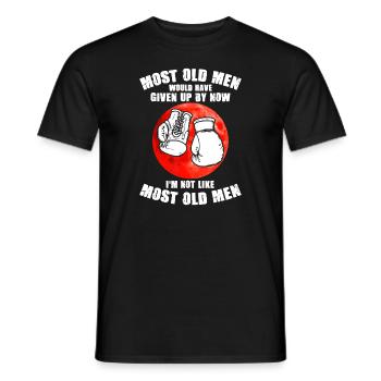 Boxhandschuhe Die meisten alten Männer hätten aufgegeben - Männer T-Shirt - Schwarz - Vorne - AI Model Male 178 light (178cm)