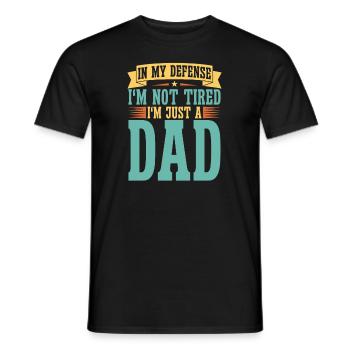 Vater Papa Lustiger Papa In My Defense - Männer T-Shirt - Schwarz - Vorne - AI Model Male 178 light (178cm)