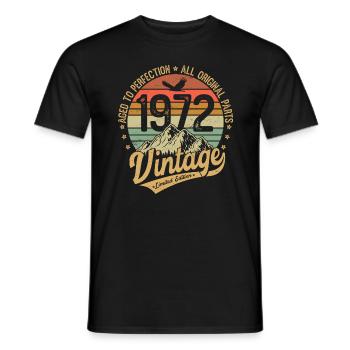 Jahrgang 1972 geboren Retro Vintage Geburtstag - Männer T-Shirt - Schwarz - Vorne - AI Model Male 178 light (178cm)