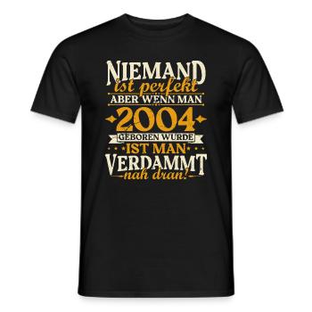 Millésime 2004 né anniversaire citation d’anniversaire - T-shirt homme - noir - Devant - AI Model Male 178 light (178cm)
