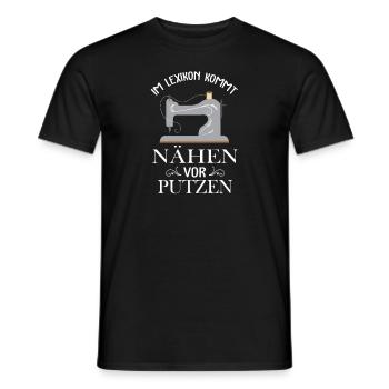 Süßes Frauen Näh T-Shirt I Geschenk für Schneider - Männer T-Shirt - Schwarz - Vorne - AI Model Male 178 light (178cm)
