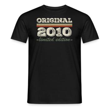 Legende seit 2010 Geboren 2010 Geburtstag 2010 - Männer T-Shirt - Schwarz - Vorne - AI Model Male 178 light (178cm)