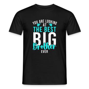 Big Brother Gift - Männer T-Shirt - Schwarz - Vorne - AI Model Male 178 light (178cm)