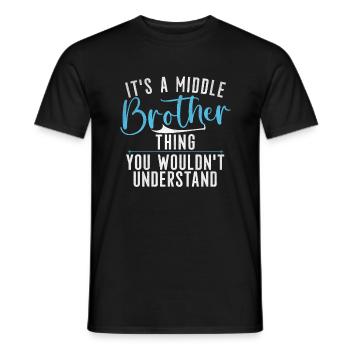 Middle Brother Gifts - Männer T-Shirt - Schwarz - Vorne - AI Model Male 178 light (178cm)