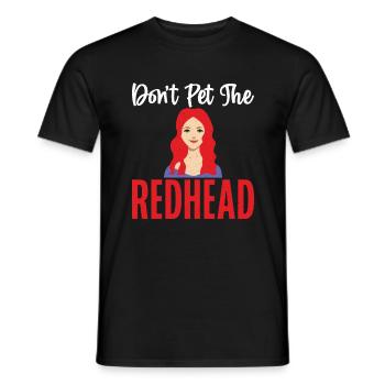 Redhead Gifts - Männer T-Shirt - Schwarz - Vorne - AI Model Male 178 light (178cm)