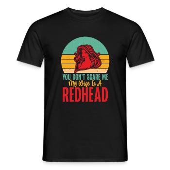 Redhead Gifts - Männer T-Shirt - Schwarz - Vorne - AI Model Male 178 light (178cm)