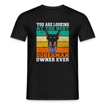 Doberman Gifts - Männer T-Shirt - Schwarz - Vorne - AI Model Male 178 light (178cm)