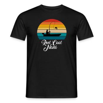 Reel Cool Nani Fishing Gifts - Männer T-Shirt - Schwarz - Vorne - AI Model Male 178 light (178cm)