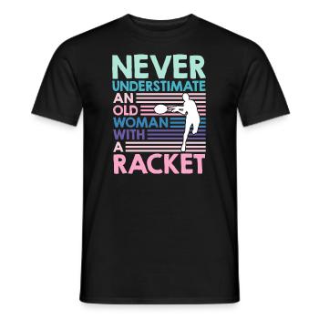 Alte Frau mit Tennisschläger Tennis Oma - Männer T-Shirt - Schwarz - Vorne - AI Model Male 178 light (178cm)